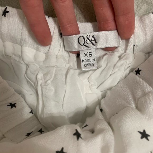 Q&A ruffle tiered skirt - Picture 3 of 4